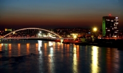 Developeri aj banky reagujú na výkyvy trhu