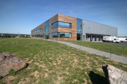 Krásné fabriky v GJF